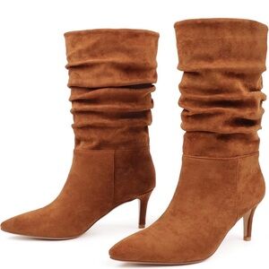 Joy in love low heel brown slouch boot
Size 9